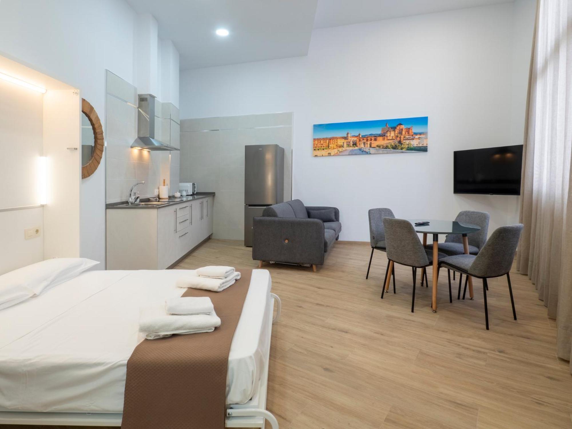 Apartamentos La Fuensanta กอร์โดบา ภายนอก รูปภาพ